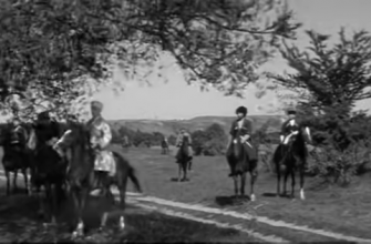 И.А Кочубей с казаками (кадр из фильма)